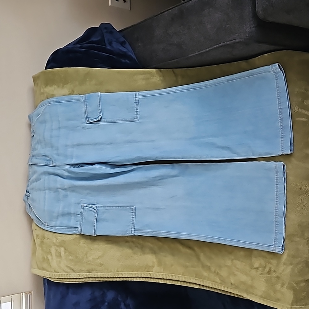 Loft Jeans, size 10, side pockets